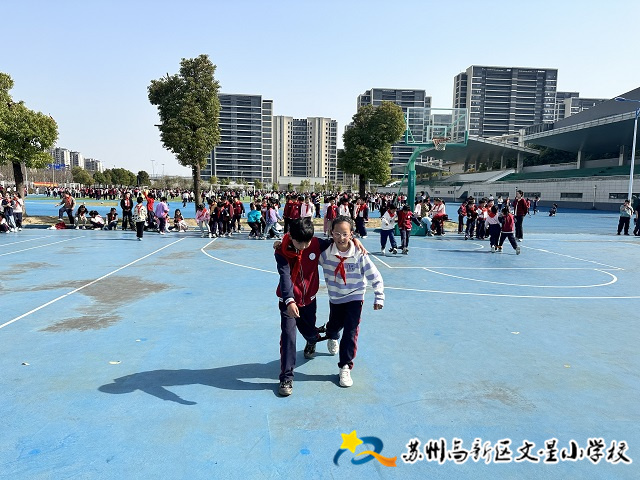 eca12bd14f224567ae07f6a5d4926d27.jpg