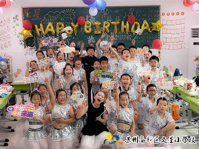 90ab3b162efe4baf97d6ae9287d5988f.jpg 90ab3b162efe4baf97d6ae9287d5988f.jpg