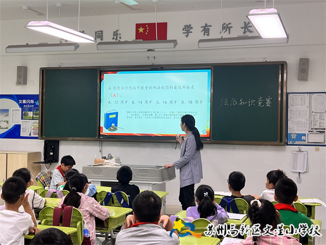 b7abbefcb1e24ef18a6e49c652a5a160.jpg b7abbefcb1e24ef18a6e49c652a5a160.jpg